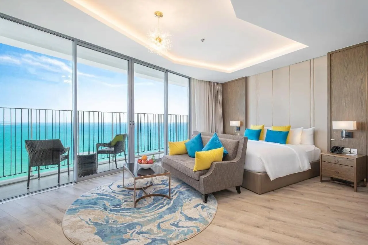 Panorama Residences Beachfront Nha Trang 0*,